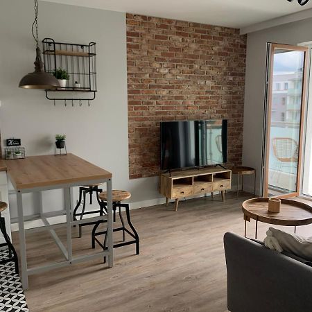 Appartement Apartament Przystan Calamo à Olsztyn  Extérieur photo